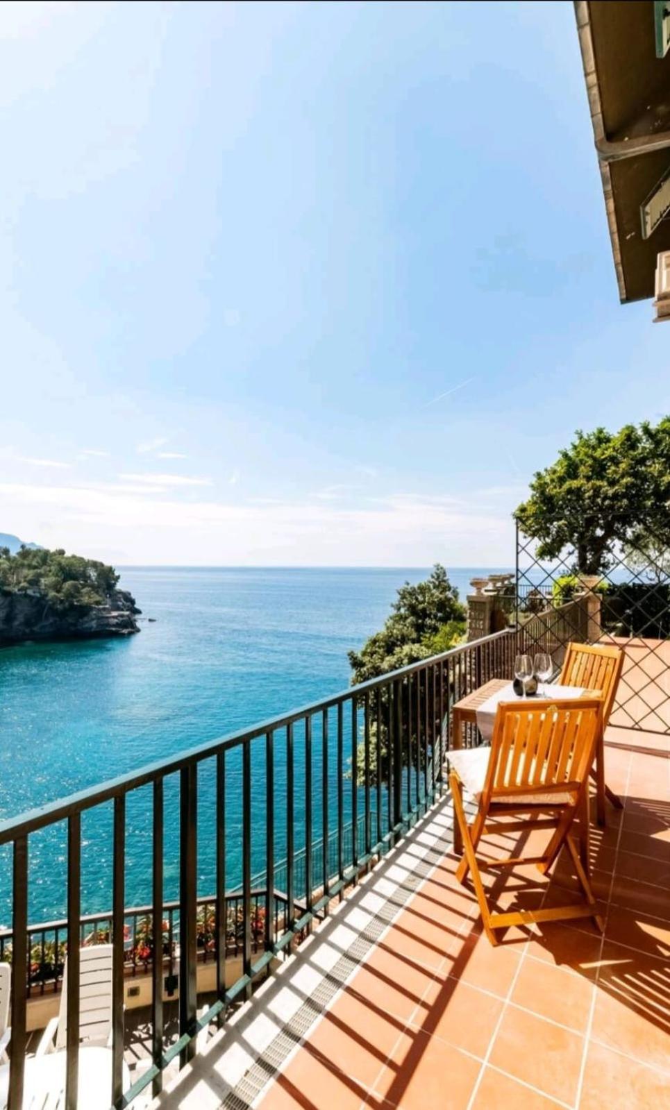 Pieve Ligure A Picco Sul Mare Con Piscina Villa Regina Екстер'єр фото